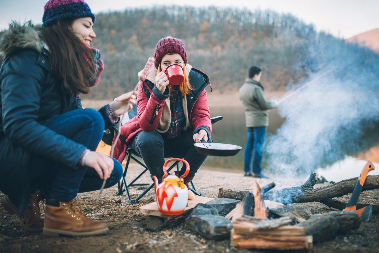 What to Wear Camping in Winter